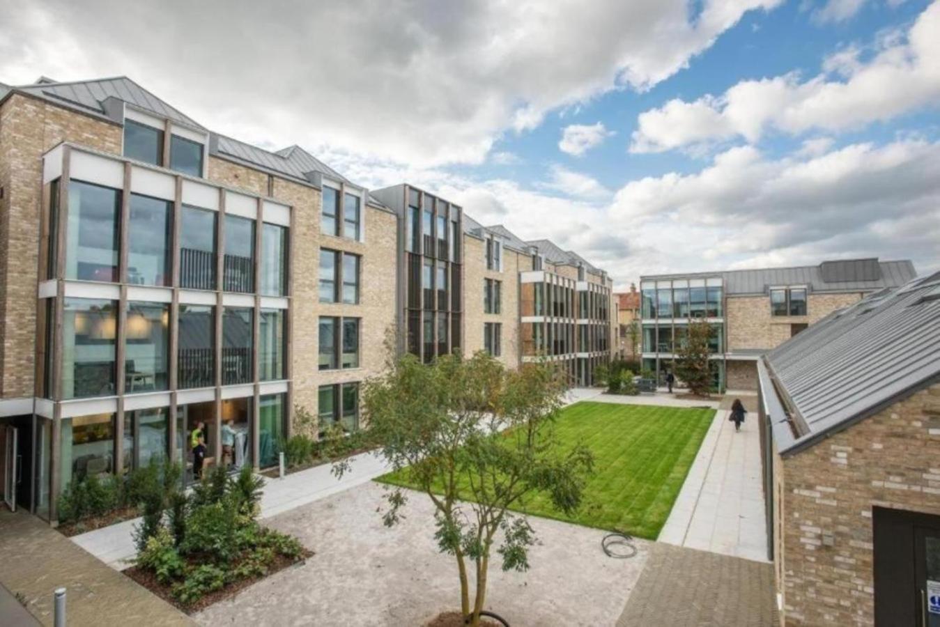 Dorothy Wadham Apartments, Oxford Esterno foto